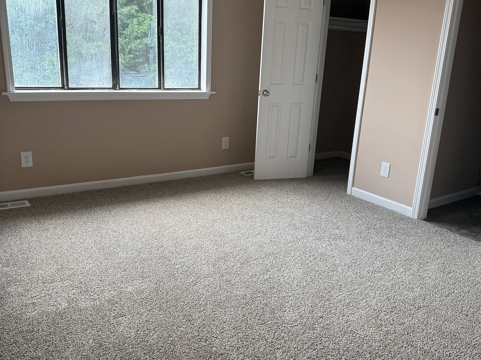5902 Shady Grove Cir — Photo 4