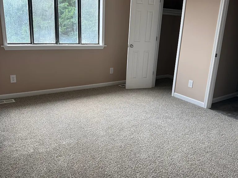5902 Shady Grove Cir — Photo 4