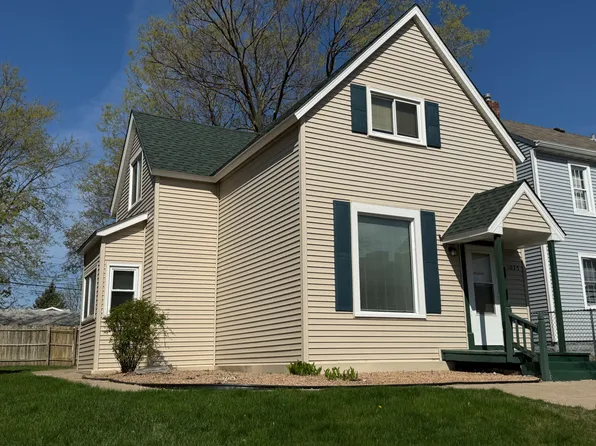 1025 Galtier St, Saint Paul, MN 55117