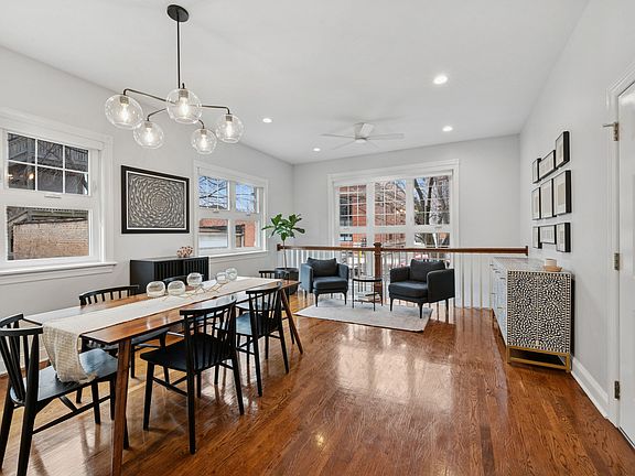 4th image of 1043 W Newport Ave APT 1W