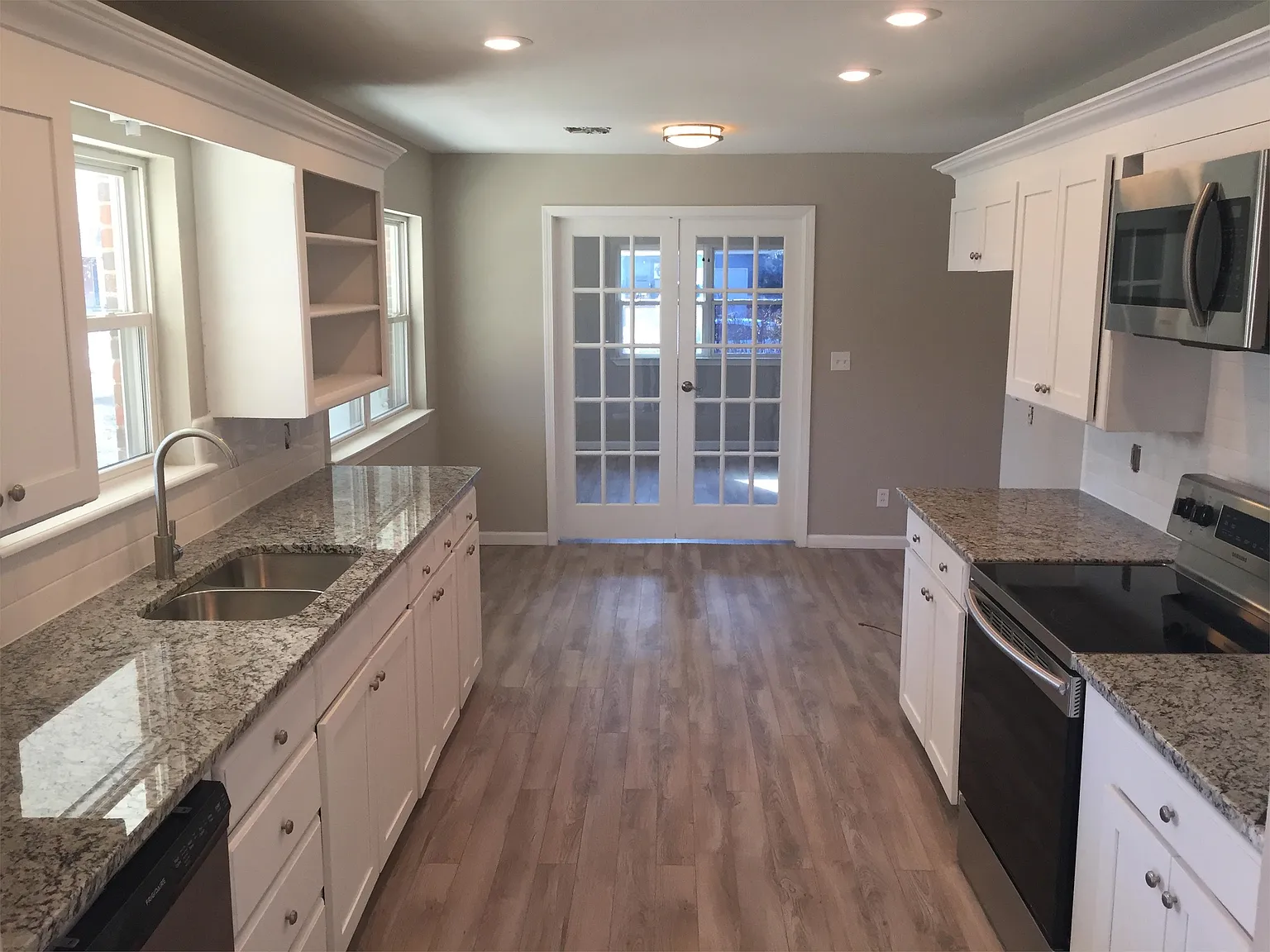 1525 Ann Arbor Drive - 1 — Photo 3