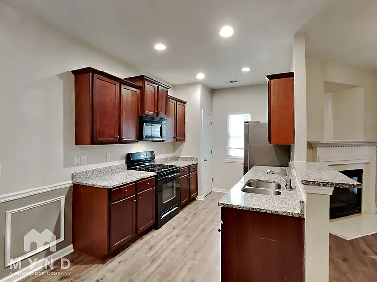 3676 Utoy Dr SW — Photo 4