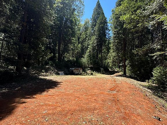 4th image of 14094 Dirt Road
