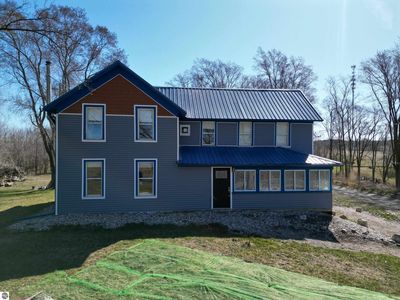 2587 S Coldwater Rd, Mount Pleasant, MI, 48858