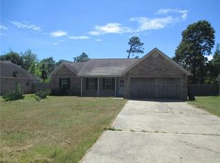 1609 Cook St, Ocean Springs, MS 39564