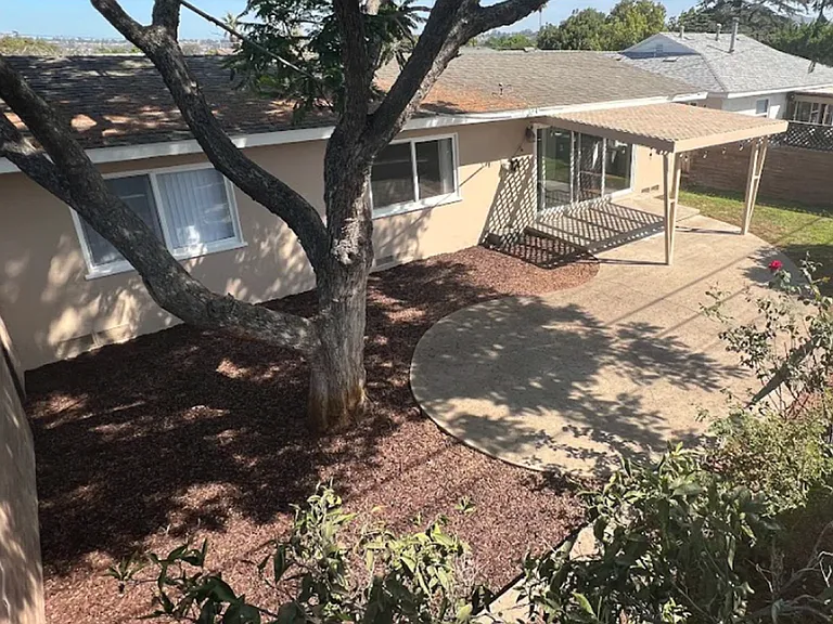 5301 Waring Rd — Photo 3