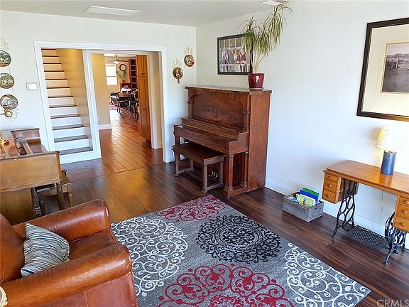 4th image of 6016 Loomis St