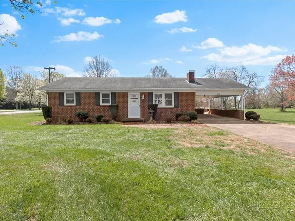 610 Nc 67 Highway, Boonville, NC 27018