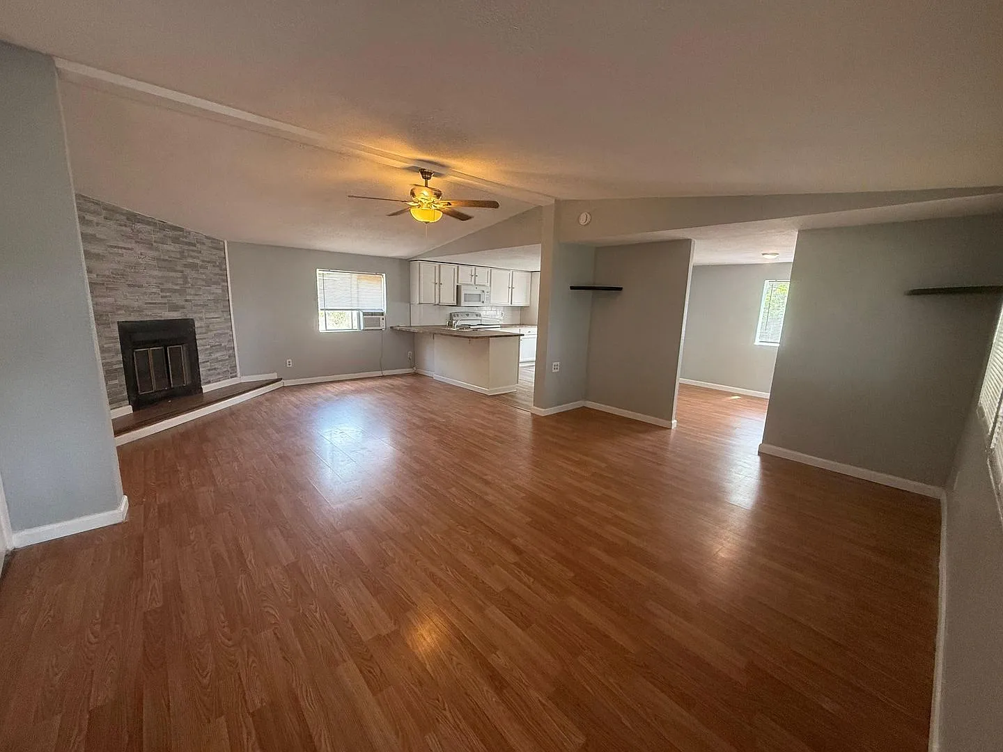 10637 Houston Ave. Brooksville, FL 34667 — Photo 2