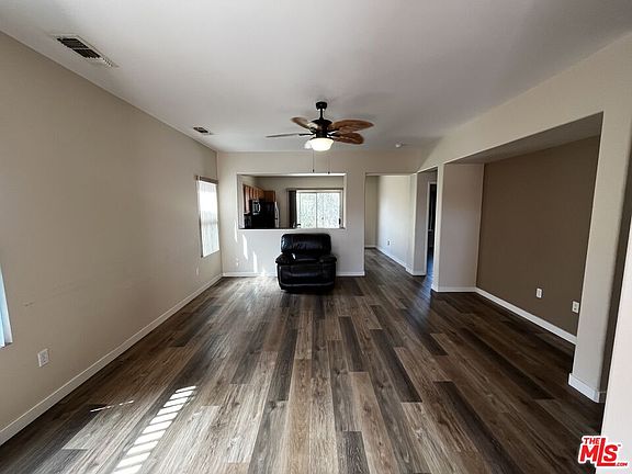 5th image of 78568 Glastonbury Way