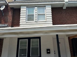 427 Darby Ter, Darby, PA 19023
