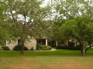 11951 Stinnett Mill Rd, Salado, TX 76571