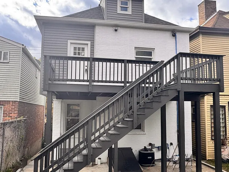 2413 Woodstock Ave #2 — Photo 3