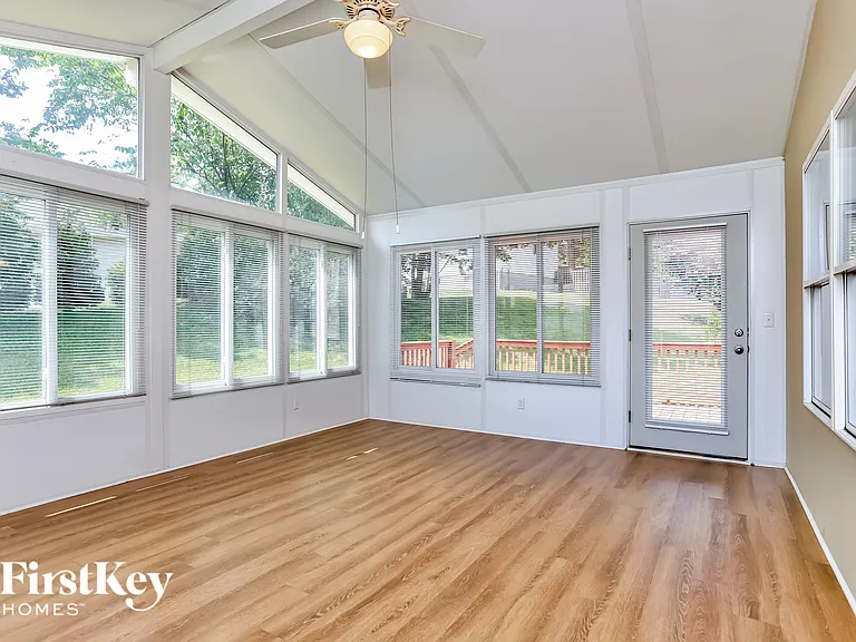 3741 Majestic Ct — Photo 7