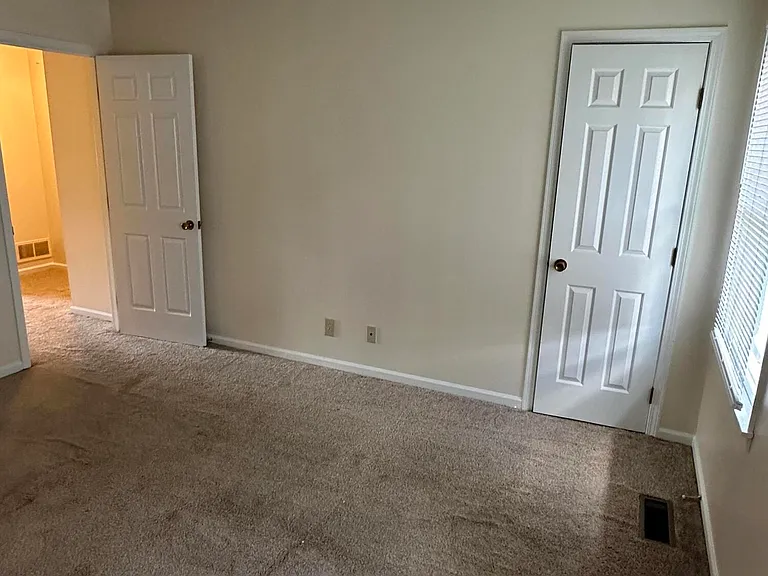 163 Landings Dr — Photo 32