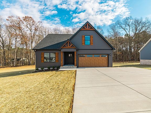 2nd image of 4113 Hereford Dr Lot 68