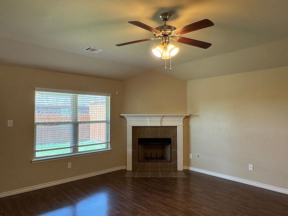 5th image of 2108 Megan Creek Dr