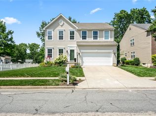 273 Fryer Ct, Fairborn, OH 45324