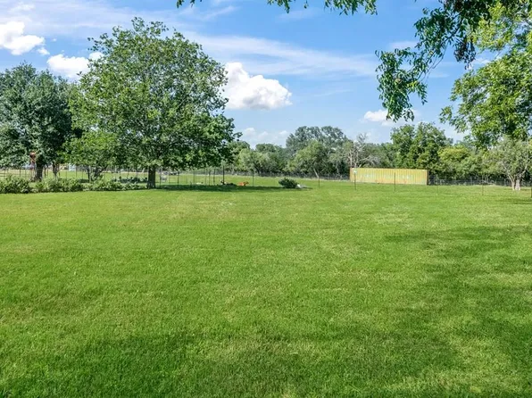 LOT 2 Fulton St, Fredericksburg, TX 78624