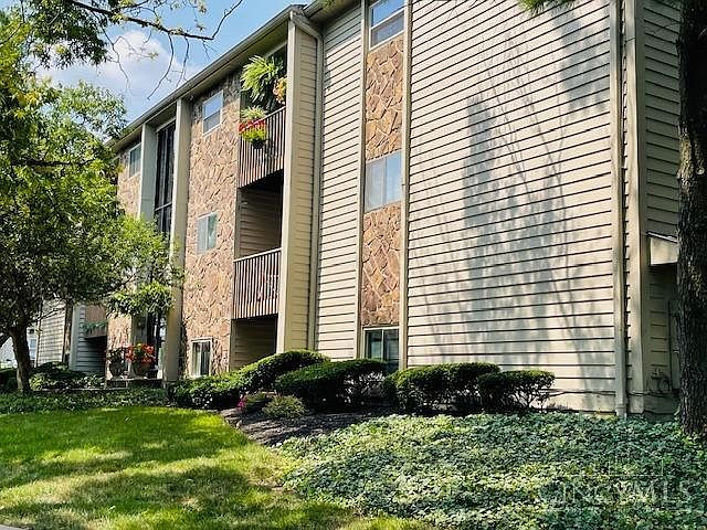 1st image of 9572 Cornell Ln Unit 27