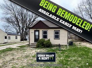 2001 City View St, Waterloo, IA 50707