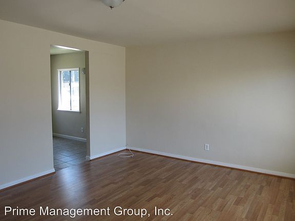 4th image of 5777 Pioneer Blvd