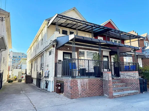 2078 E 22nd St, Brooklyn, NY 11229