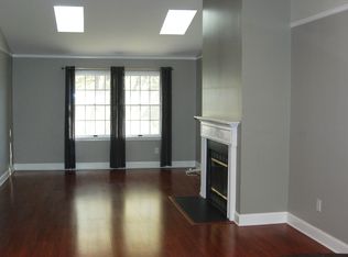 390 Potomac Dr, Basking Ridge, NJ 07920