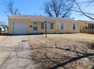 911 Osage Ave, Salina, KS 67401