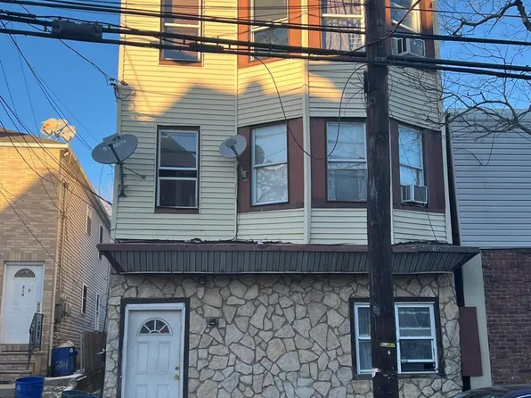 212 Hall Ave, Perth Amboy, NJ 08861