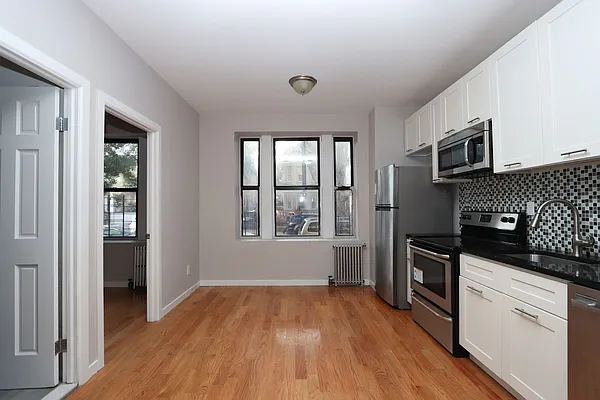Rented by Nooklyn NYC LLC | media 2
