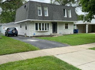 2518 Sarah St, Franklin Park, IL