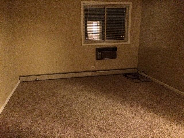 2nd image of 5011 Valley Ln APT 407