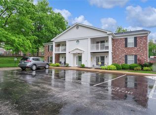 3425 Country Stone Manor Dr APT H, Valley Park, MO 63088