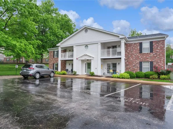 3425 Country Stone Manor Dr APT H, Valley Park, MO 63088