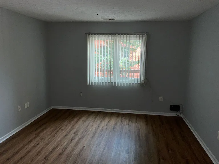 8 Russell Ave #311 — Photo 19