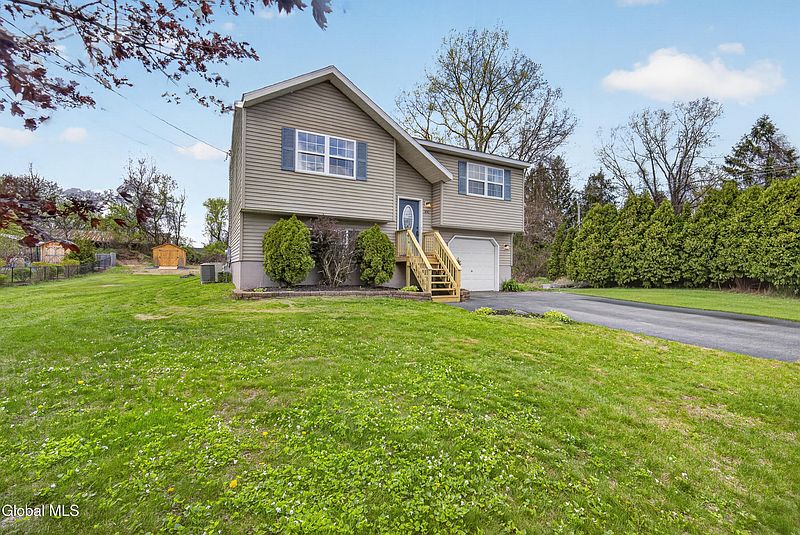 2nd image of 100 Sisson Road