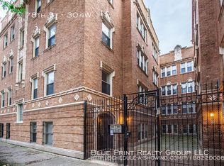 917 E 78th St APT 304W, Chicago, IL 60619