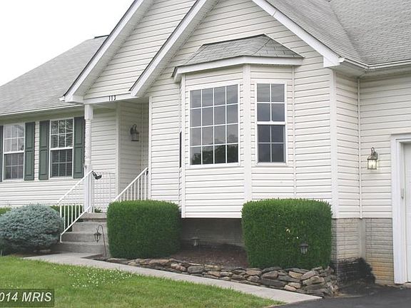 2nd image of 113 Jackson Dr
