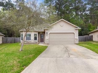 201 Summer Pine Ct, Conroe, TX 77304