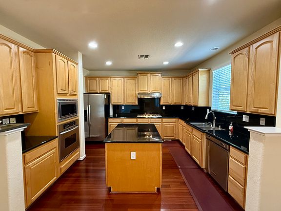 4th image of 4446 Menaggio Way