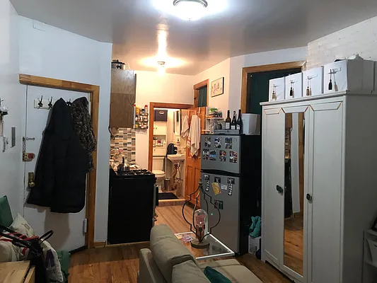 Rented by Building Equity Real Estate LLC | media 15