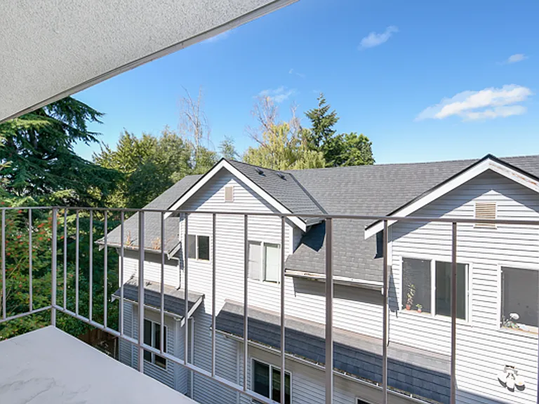 Stonebridge Apartments — Photo 94