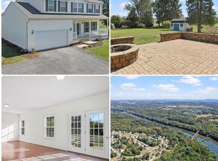 197 Triumphant Way, Falling Waters, WV 25419
