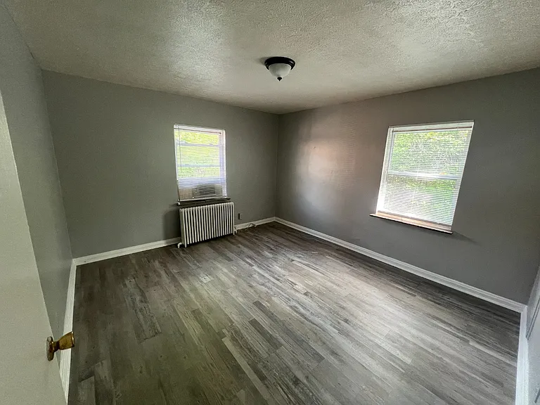 2980 W McMicken Ave #4 — Photo 5