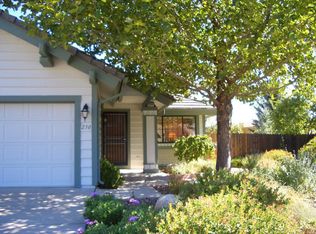 230 Bluewater Ct, Reno, NV 89519