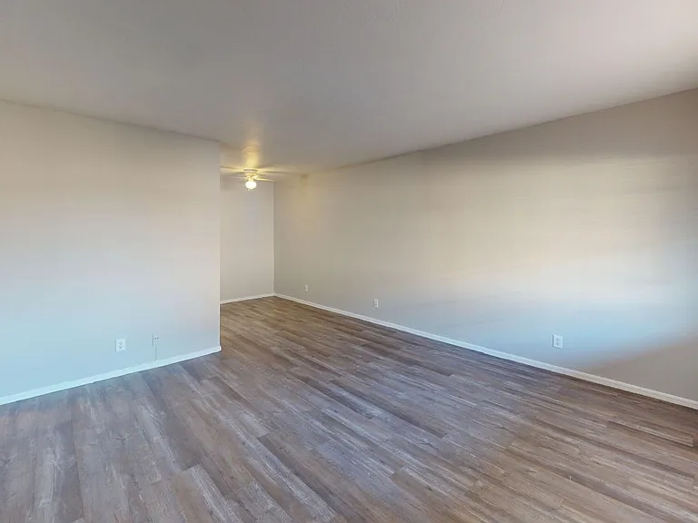 Autumn Ridge Apartments — Photo 23