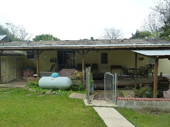 4th image of 137 Oak Mdws