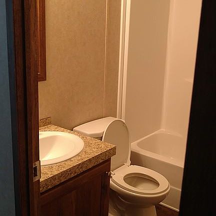 5th image of 8622 S Zarzamora St Lot 400