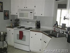5th image of 524 Basswood Way